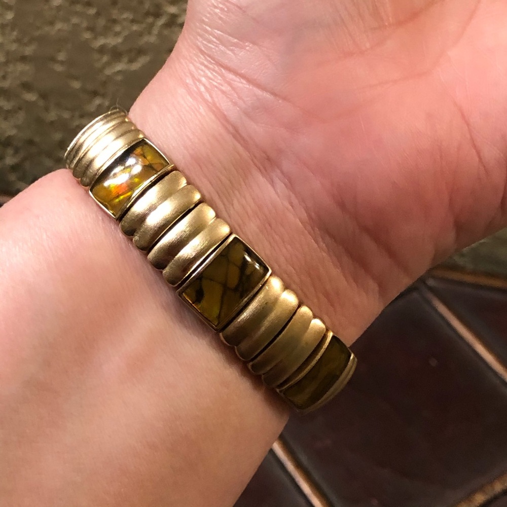 Tortoise & Gold Stretch Bracelet